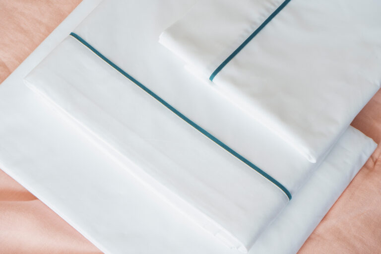 Jogo de Cama ALFAZEMA 100% algodão percal 200 fios com vivo