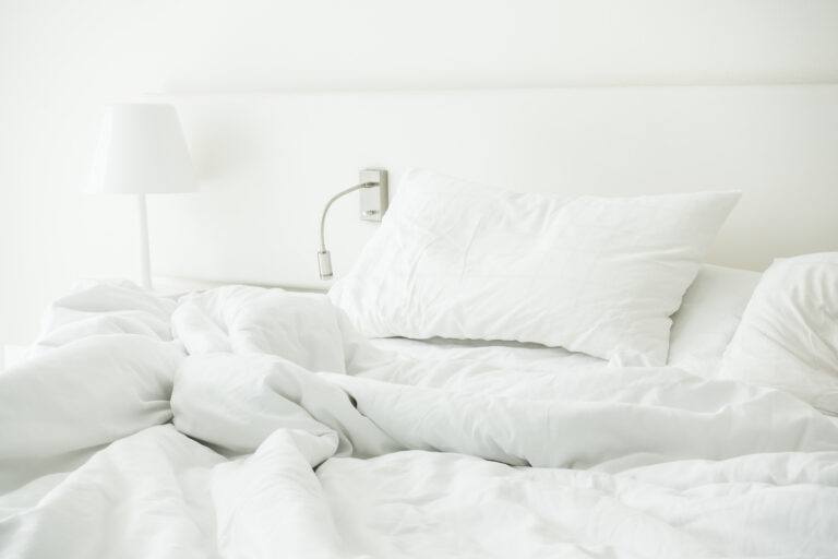 lençóis de cama brancos sncukerhome